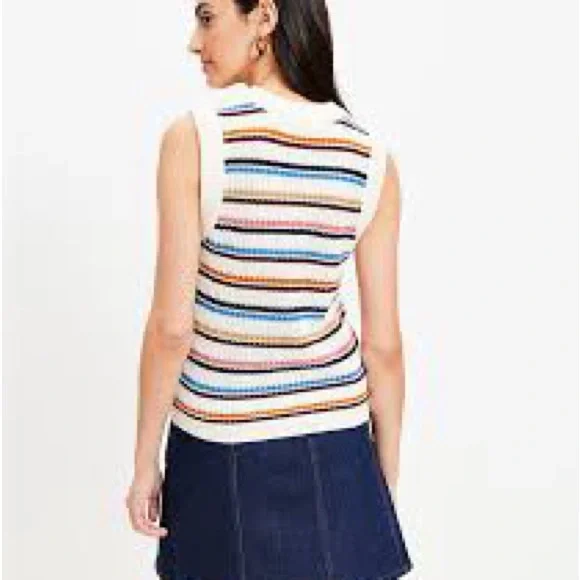 Loft women’s striped stitchy sweater vest size medium NWT - Picture 2 of 3